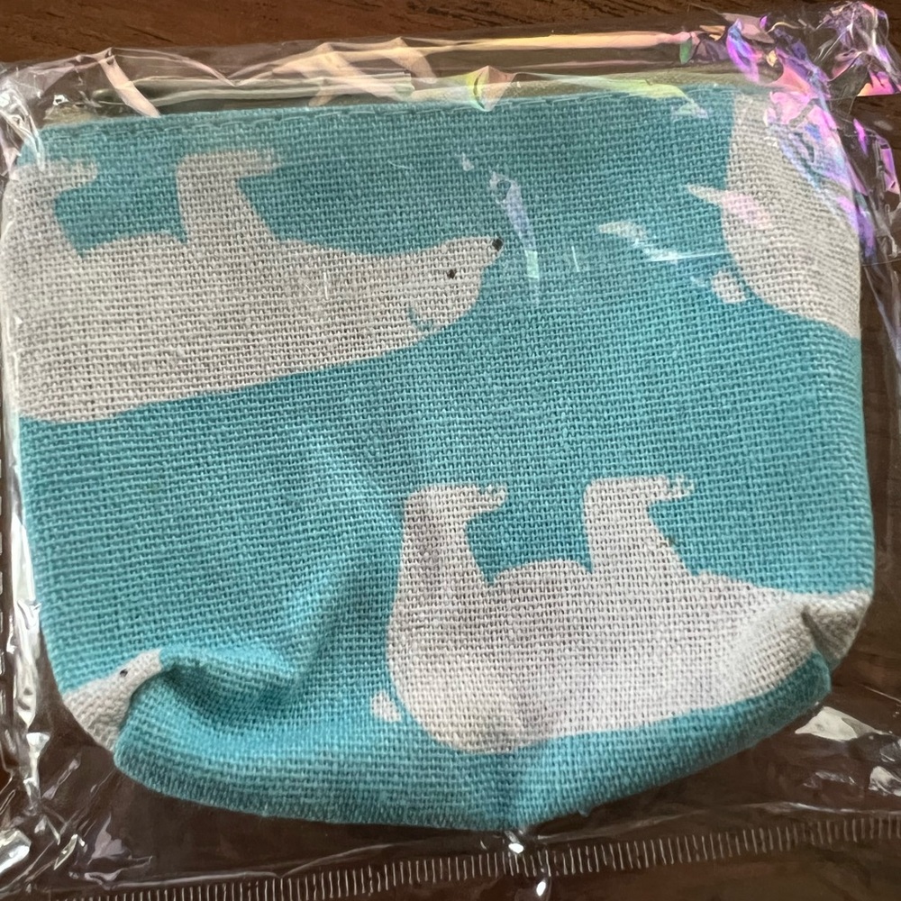 Zip pouch